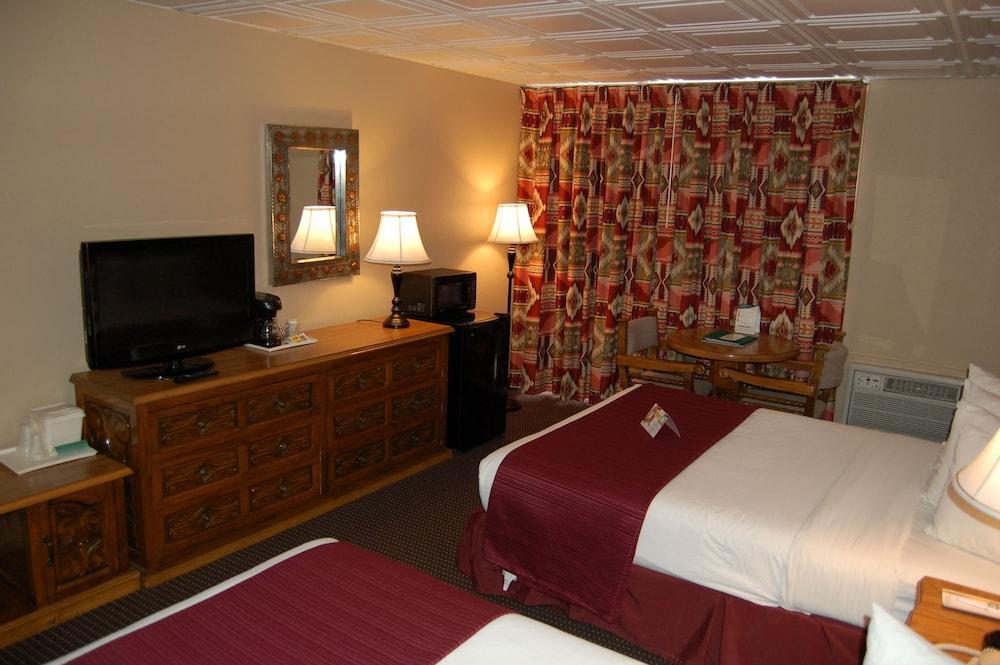 Quality Inn Taos Exterior foto