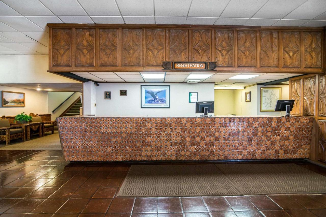Quality Inn Taos Exterior foto