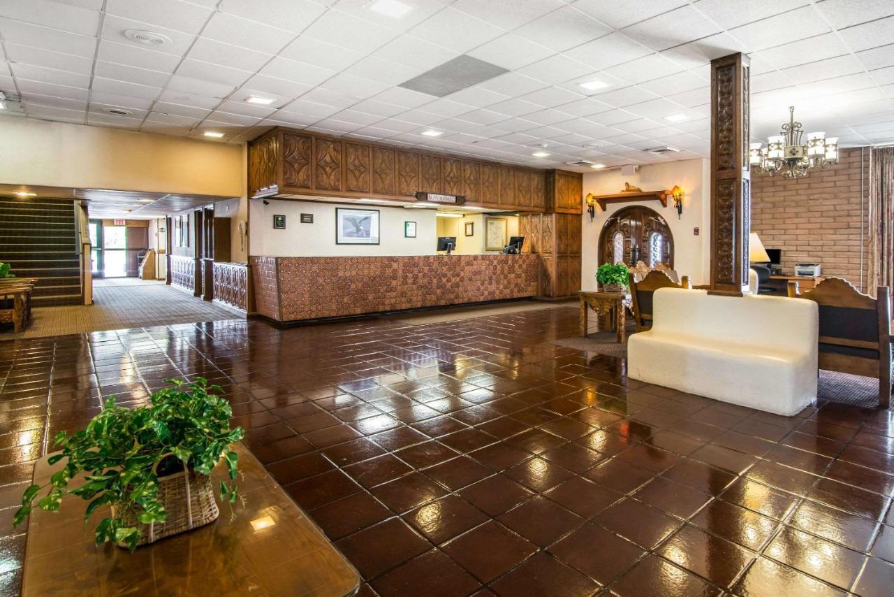 Quality Inn Taos Exterior foto