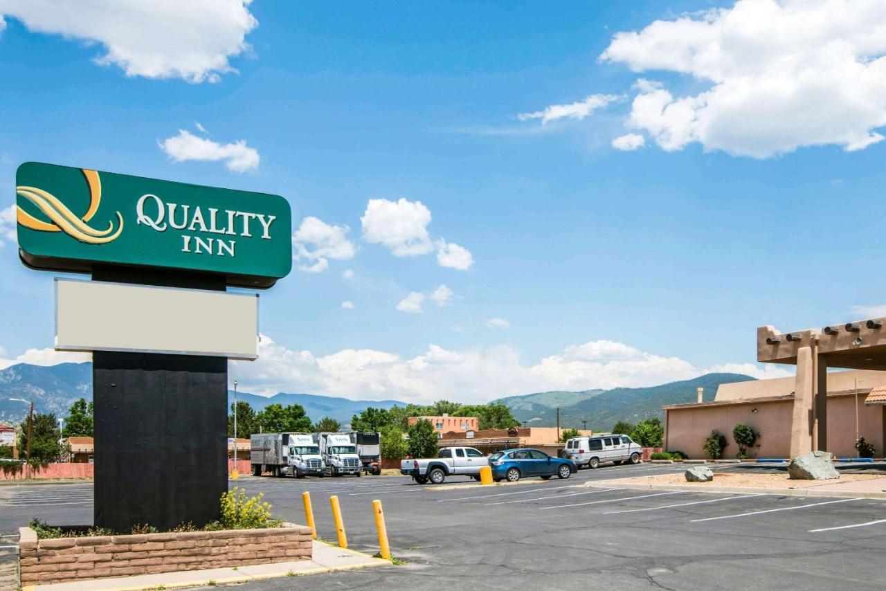 Quality Inn Taos Exterior foto